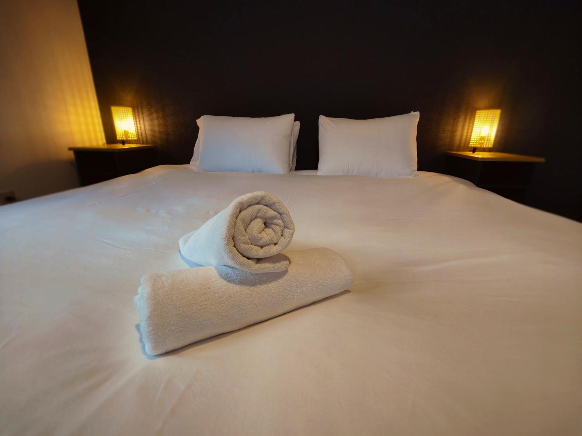 Hotel Foxtrot האקובה מראה חיצוני תמונה