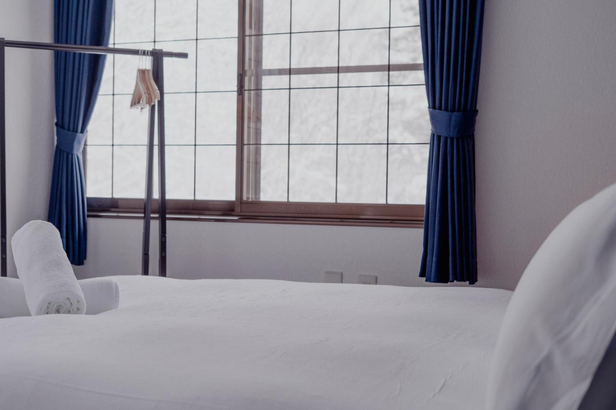 Hotel Foxtrot האקובה מראה חיצוני תמונה